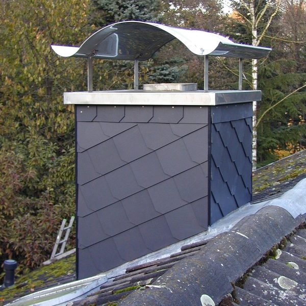 Erneuerte Schornsteinbekleidung